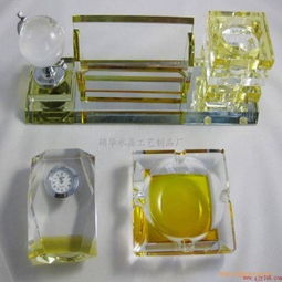 璀璨之選 碩華水晶工藝制品廠，您專業(yè)的水晶紀(jì)念品與商務(wù)禮品供應(yīng)商